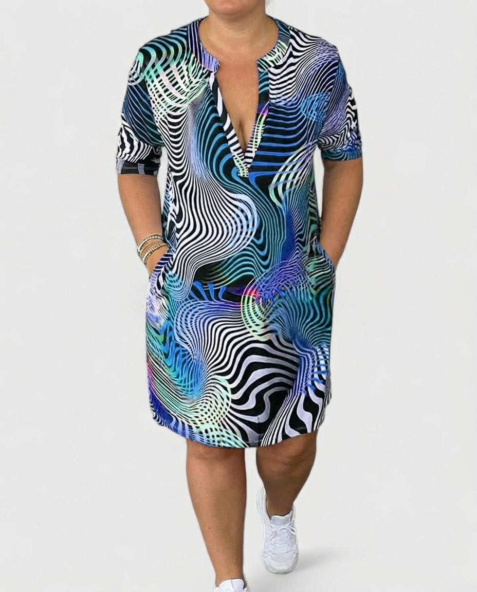 Helinae | Sophisticated V-neck Dress