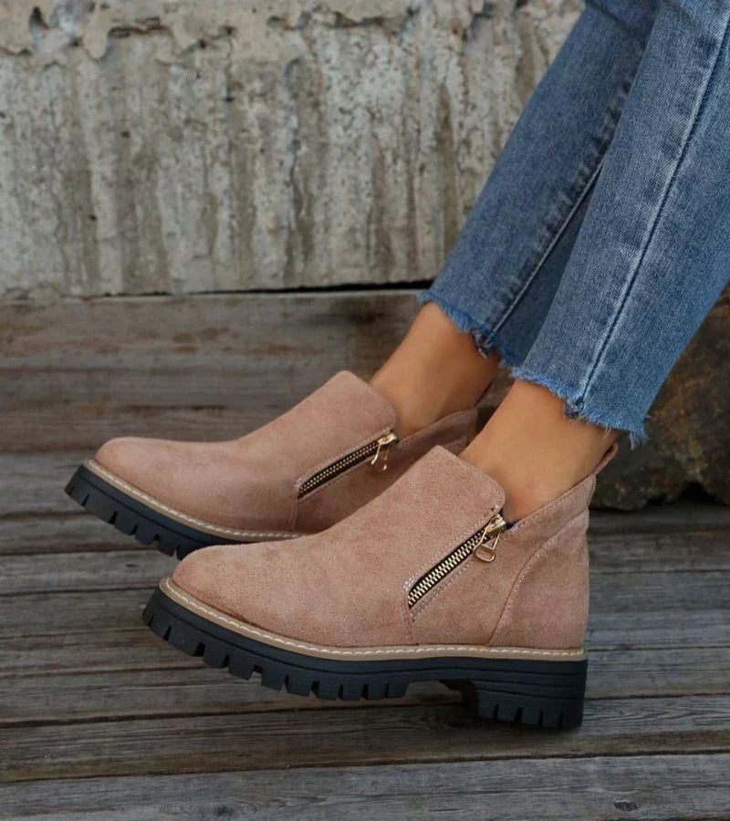 Sylvia-Anne | Smart Ankle Boots