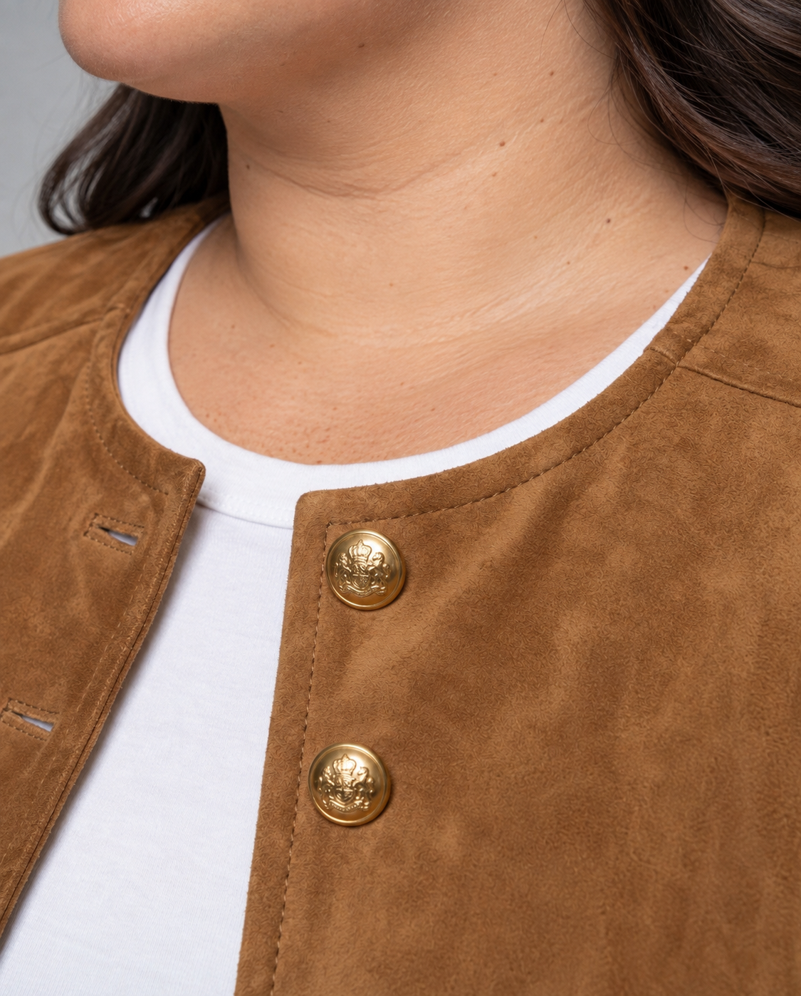 Elowen | Collarless Gold-Button Jacket