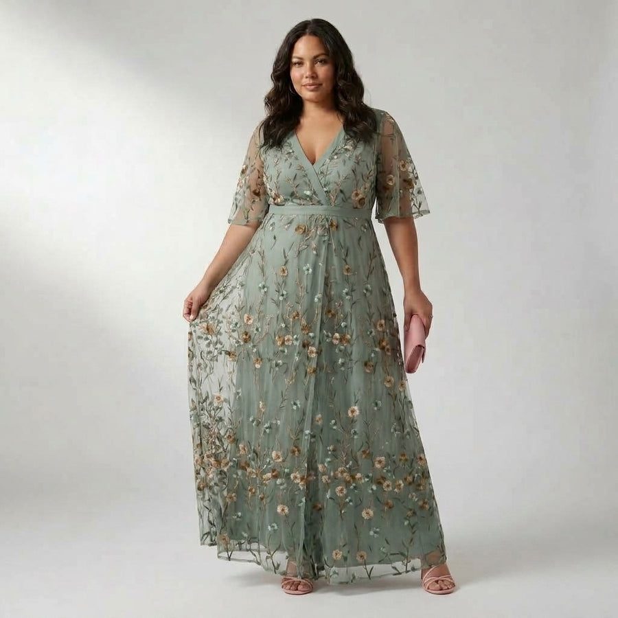 Selora | Halter Bloom Flow Maxi Dress