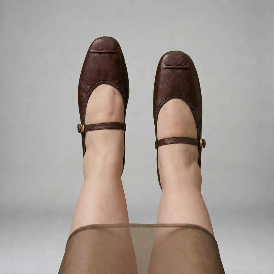 Wani | Flats