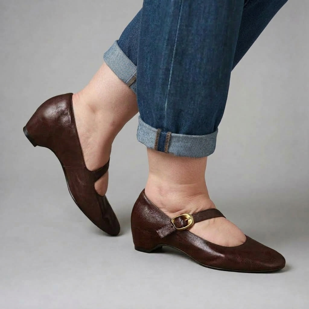 Quira | Round Toe Mary Jane Flats
