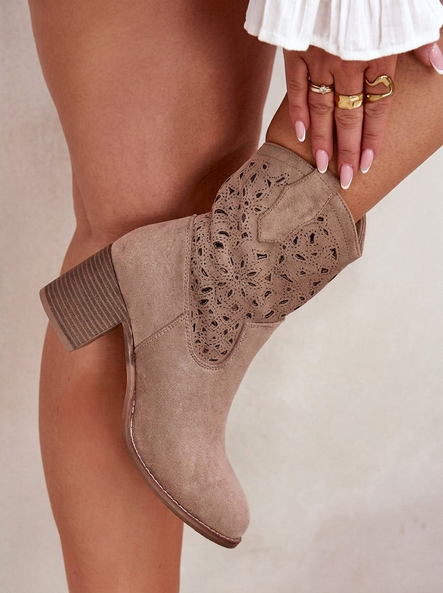 Amelia | Step-In Heel Boots