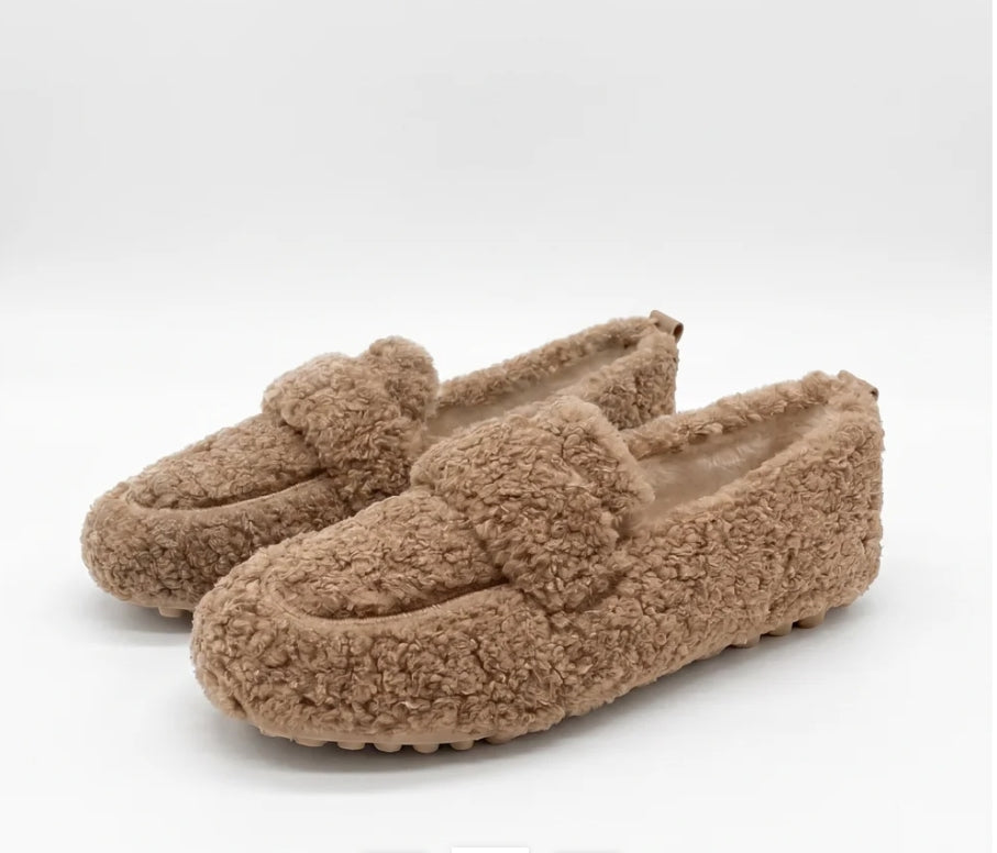 Eiry | Cushioned Slippers with Plush Lining