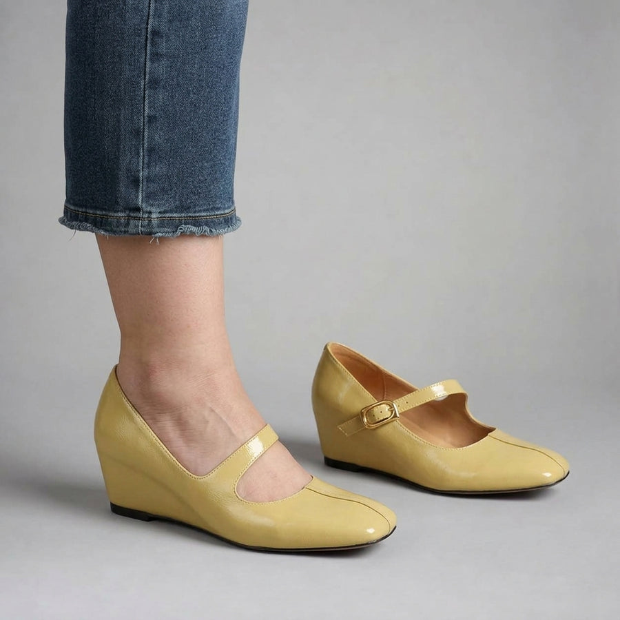 Viora | Mary Jane Heels
